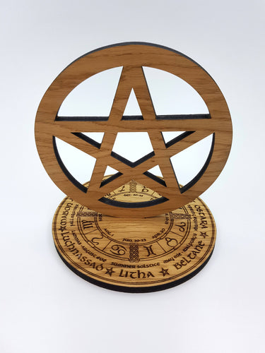 Oak Wheel of the year with Pentacle