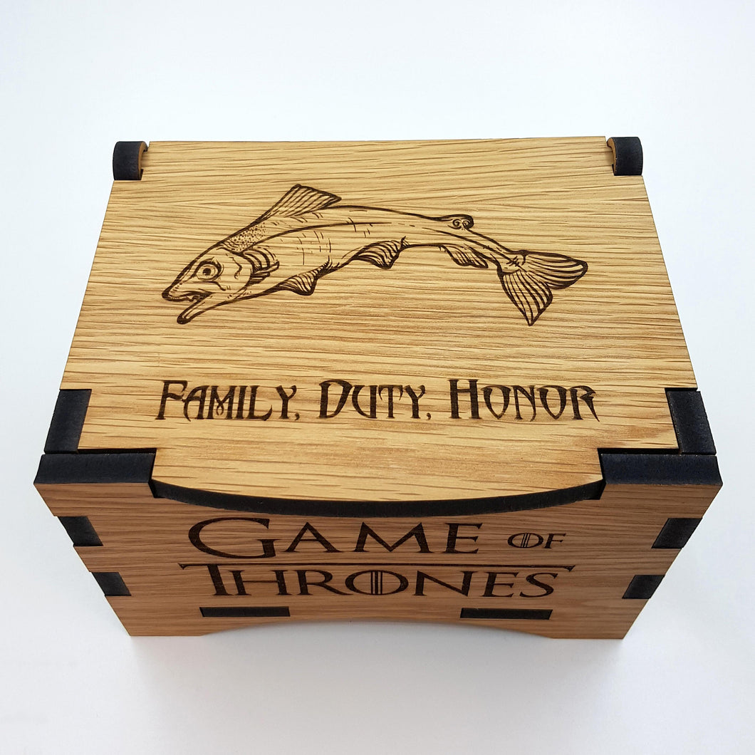Game Of Thrones House Tully Oak Box with hinged lid for jewellery keepsakes and memory box
