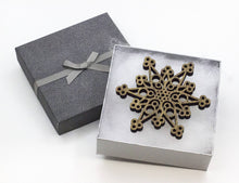 Load image into Gallery viewer, Snowflake - Tree decorations - xmas - Christmas Decorations - Oak - Walnut - yule